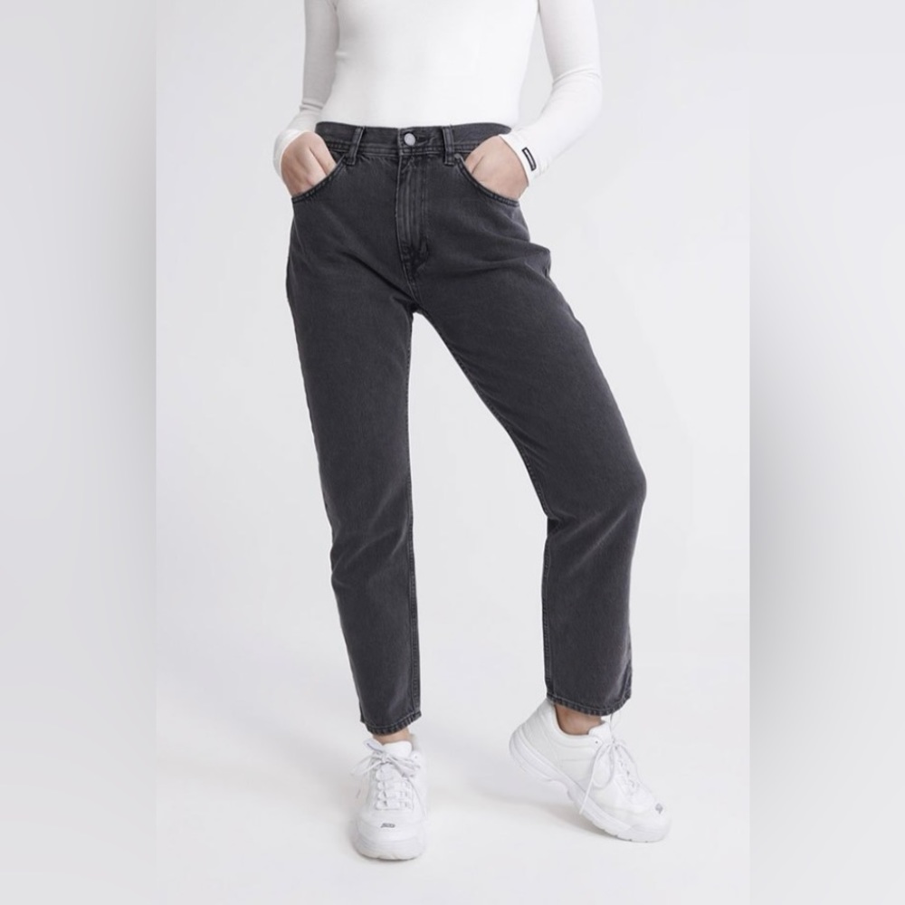 Superdry High-Rise Straight Jeans